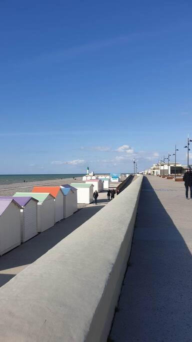Le Tréport Notre Nid - Grande Terrasse Privee En Bord De Mer, Au Coeur Du Quartier Historique Du Treport ! Wifi מראה חיצוני תמונה